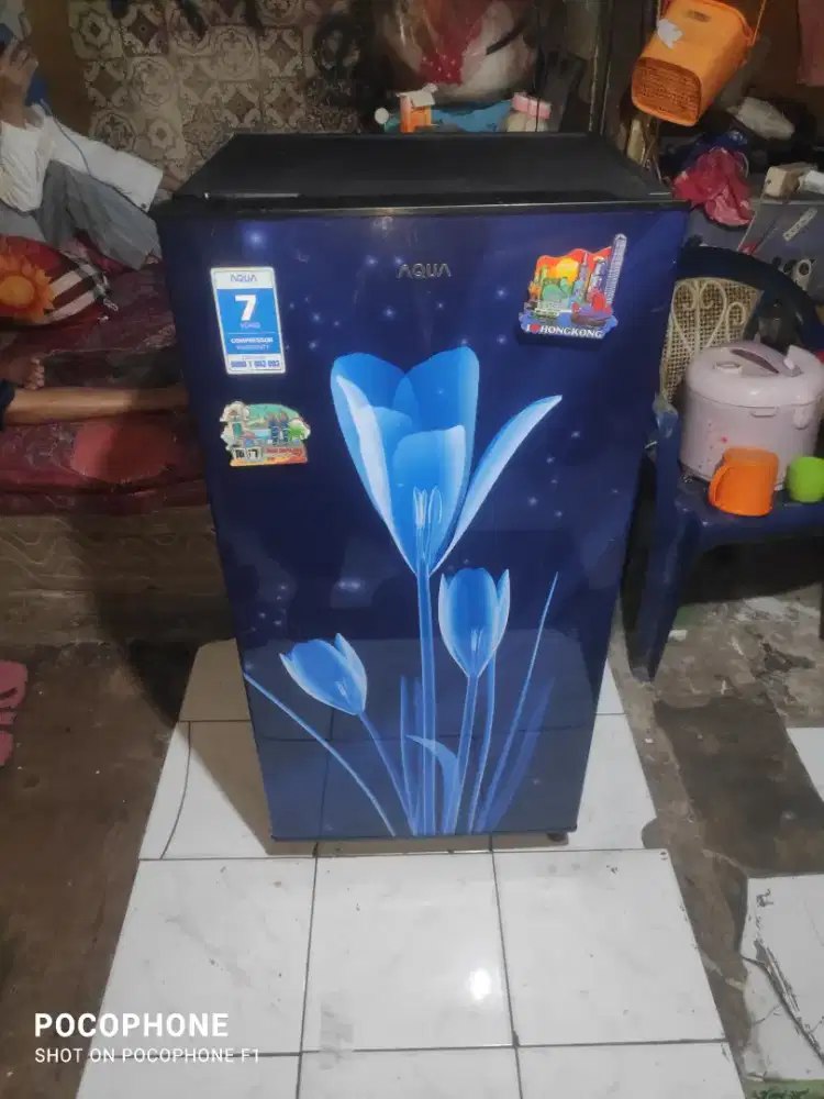 Kulkas merk AQua
