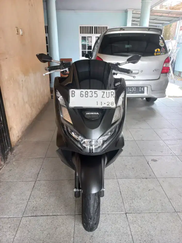 Honda pcx km 14000 thn 2023