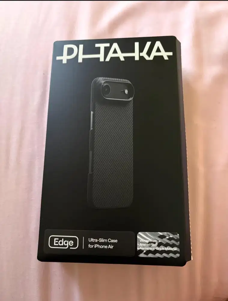 apple iphone air PITAKA real carbon black