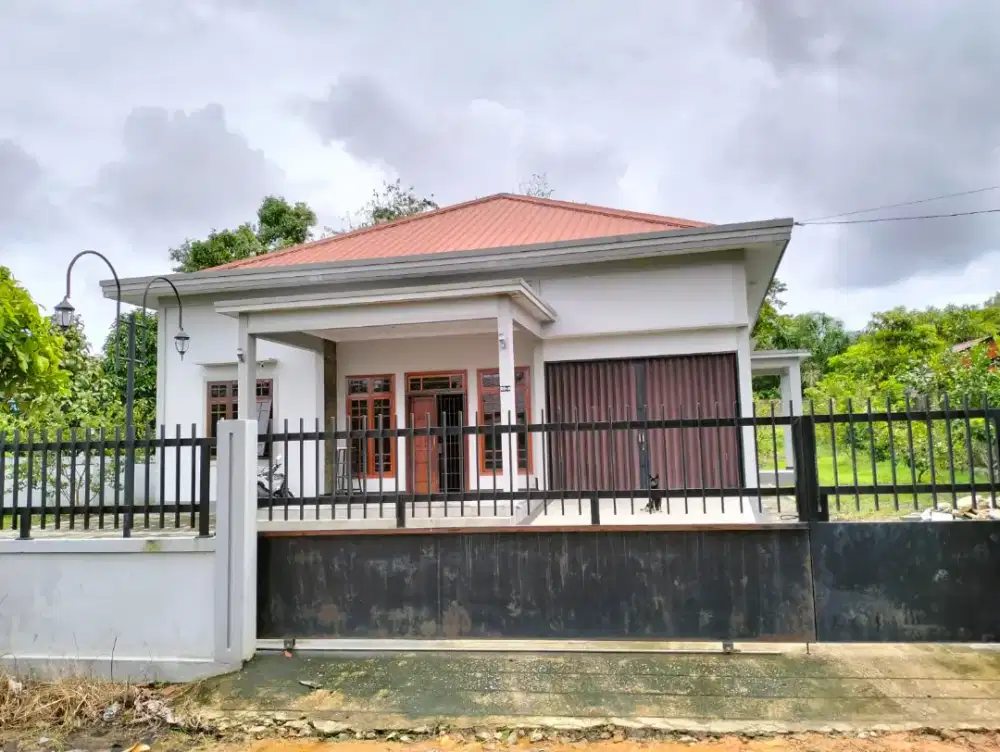 DIJUAL RUMAH KOTA SINGKAWANG, KECAMATAN PASIRAN, KALBAR.