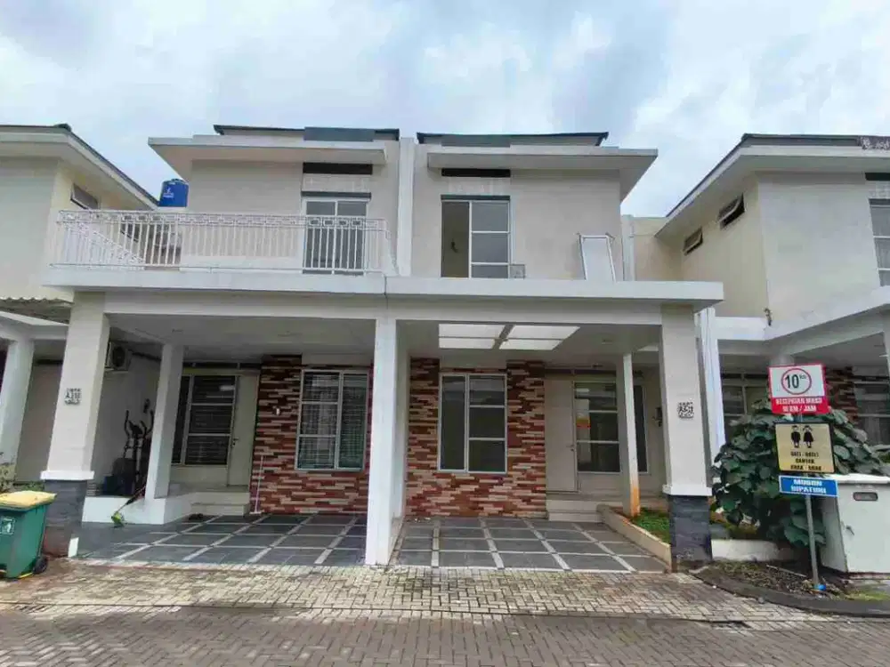 Rumah 3 lantai di djava Jababeka
