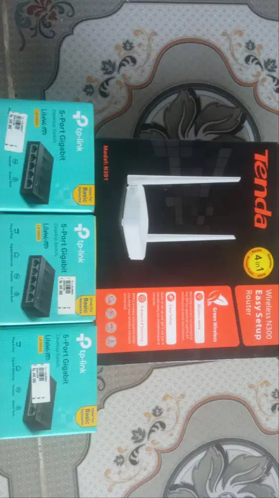 wireless N300 dan TPlink 5 port