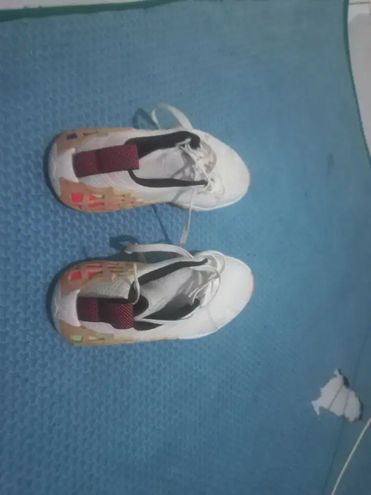 Djual sepatu jordan ori white 99% ok