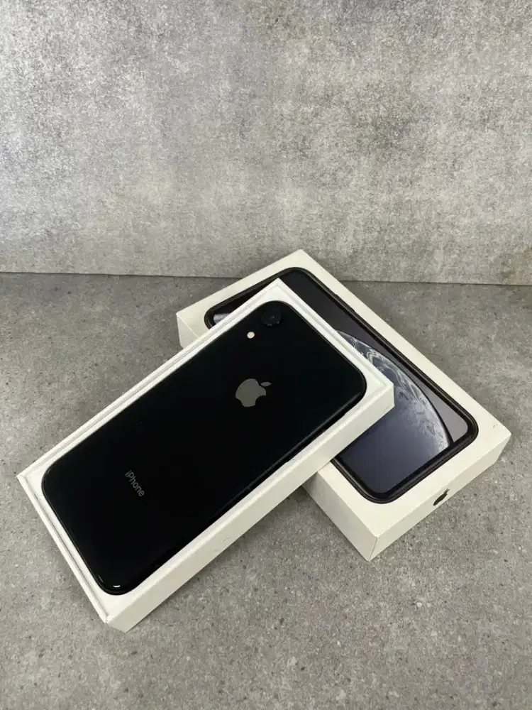 iPhone XR iBox Nominus