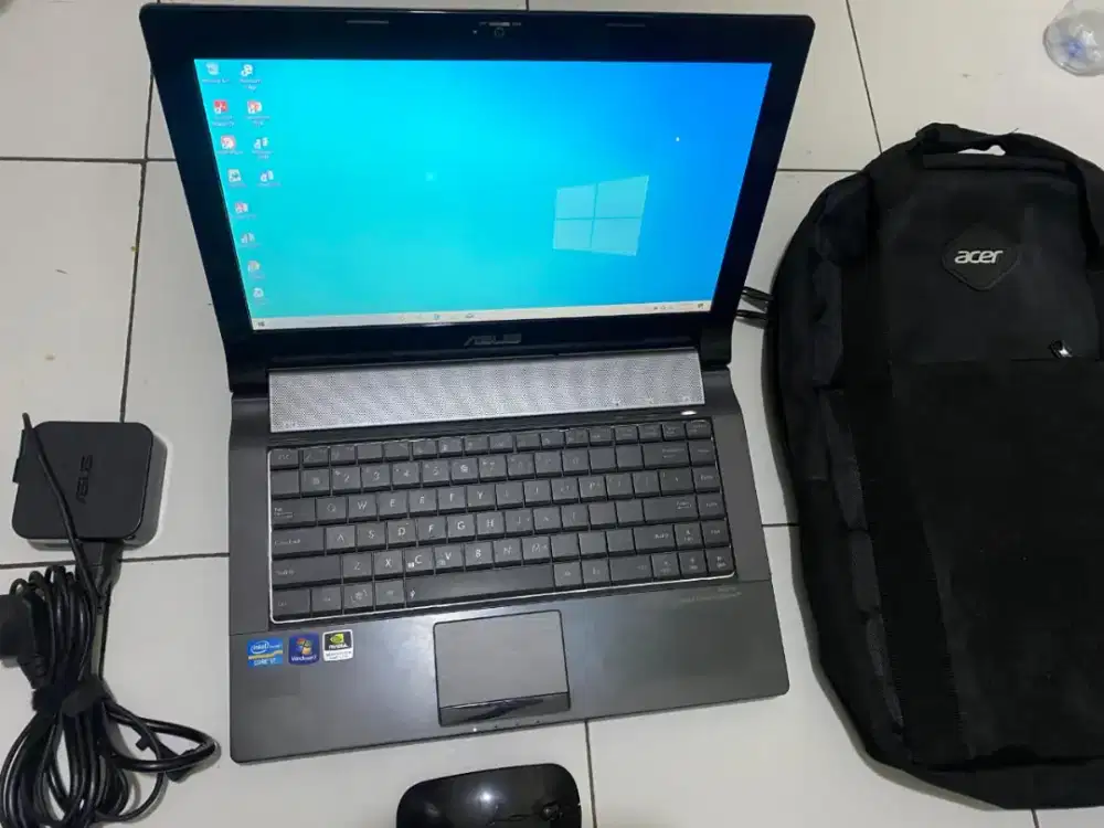 Jual laptop asuz seperti di gambar