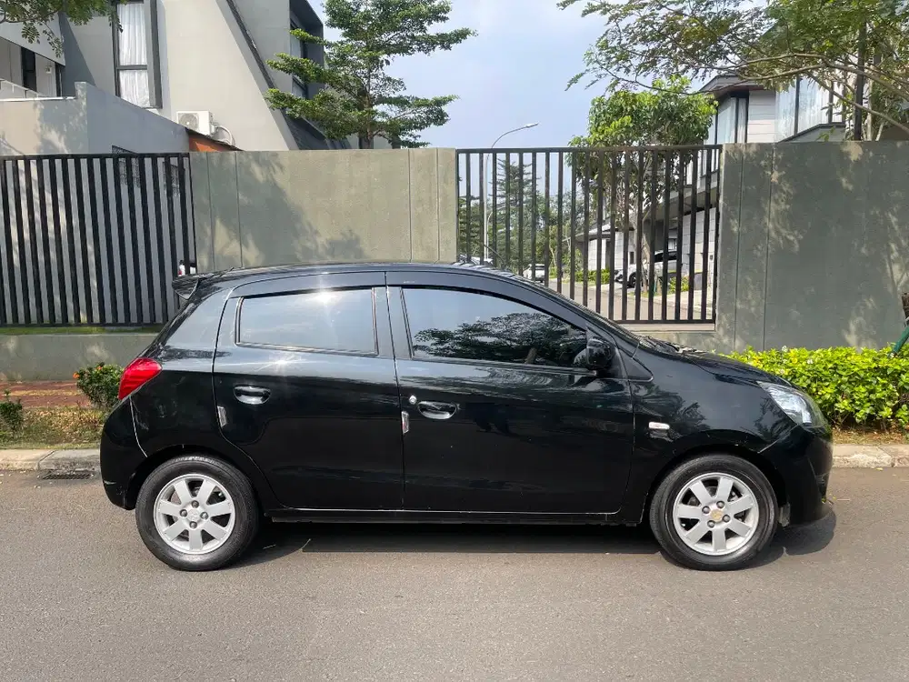Mitsubishi Mirage 2012/2013 mulus Bt Brio Agya 2014, 2015 2016