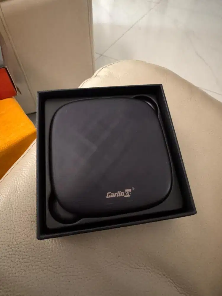 Carlink kit QCM6125 8GB (RAM) + 128GB (ROM)