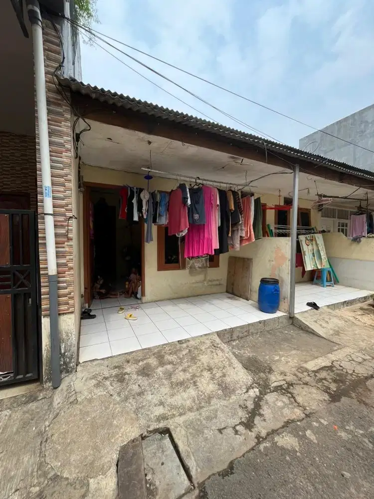 Jual BU! Rumah Kontrakan 2 Pintu di Jakarta Barat