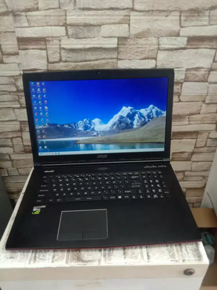 Laptop MSi GE72 2QD layar 17inch siap pakai Bogor