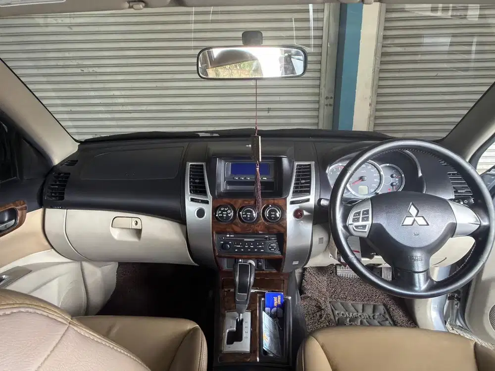 DIJUAL PAJERO SPORT ABU PERAK 2009