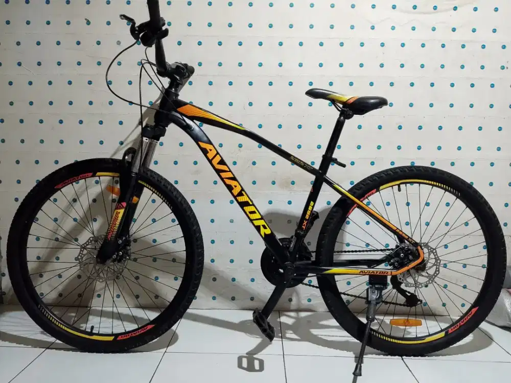 Sepeda gunung MTB Aviator