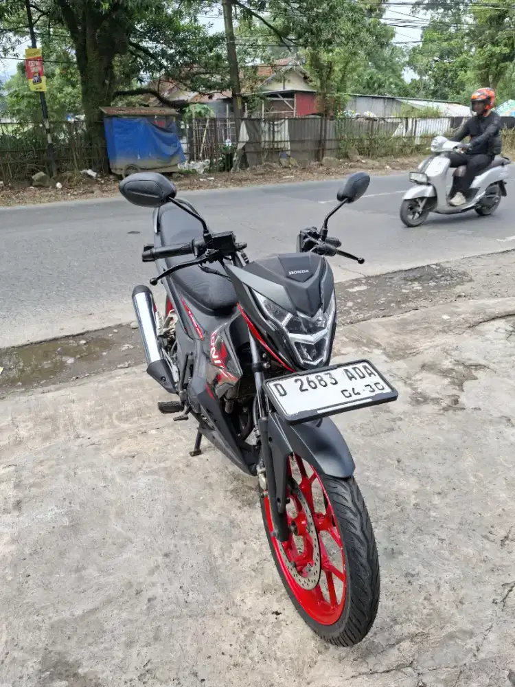 HONDA SONIC 150 R SE TAHUN 2020 JOSS