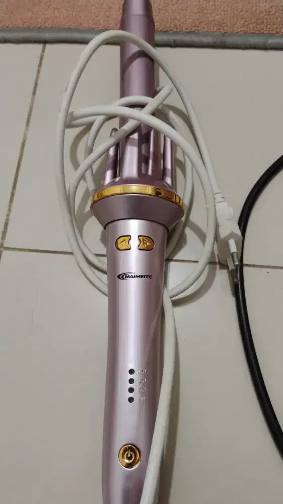 Catokan curly Maimeitei