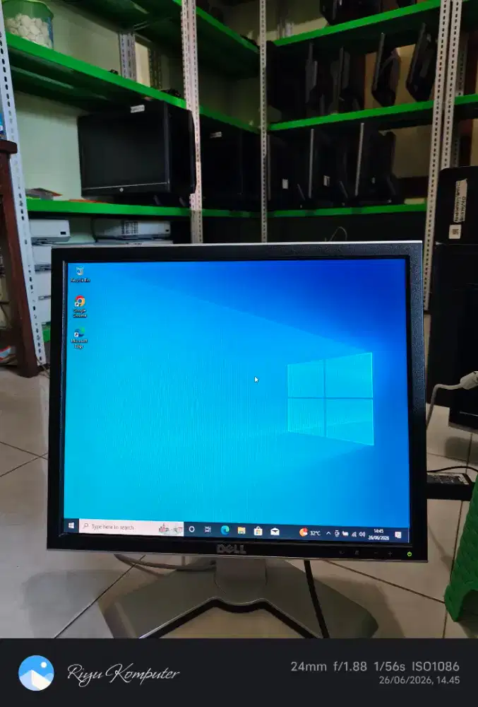 Monitor Dell 19 inch kotak