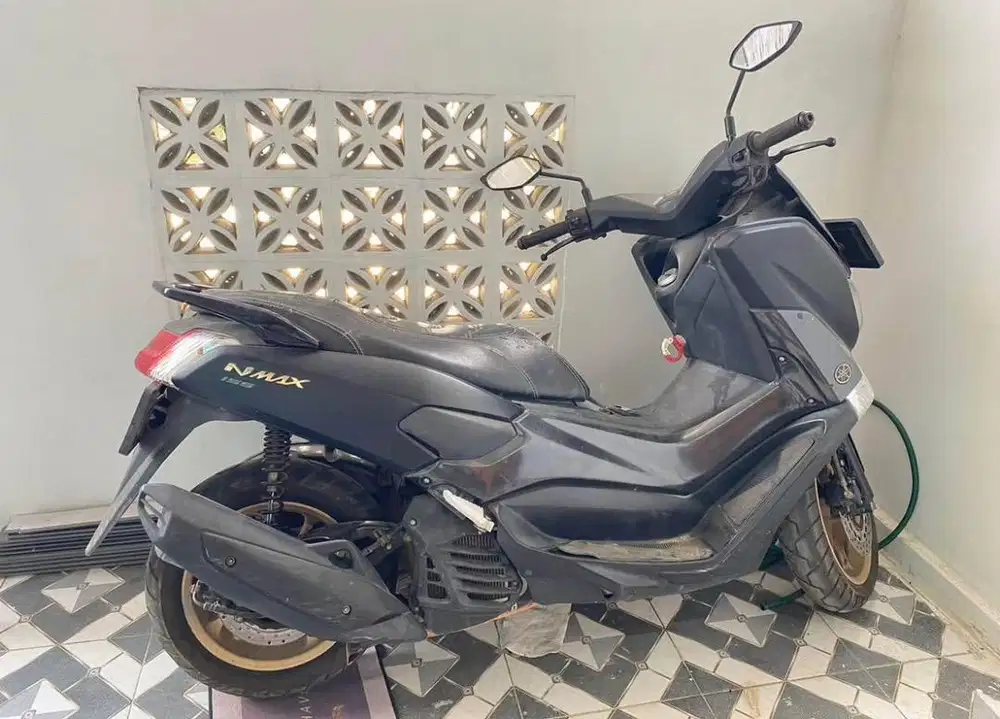 DIJUAL YAMAHA N-MAX 2018