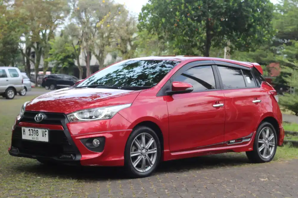 Yaris TRD Sport Manual 2016 Low KM