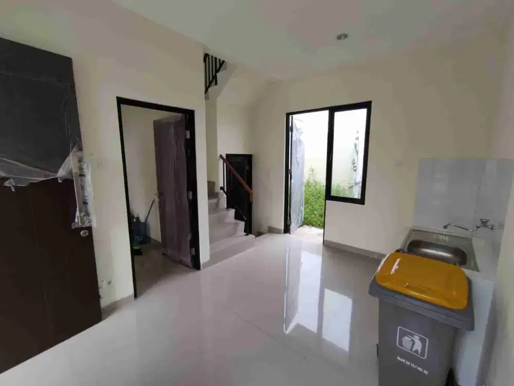 Dijual Rumah 2 lantai di cluster Balsa Harapan indah Bekasi