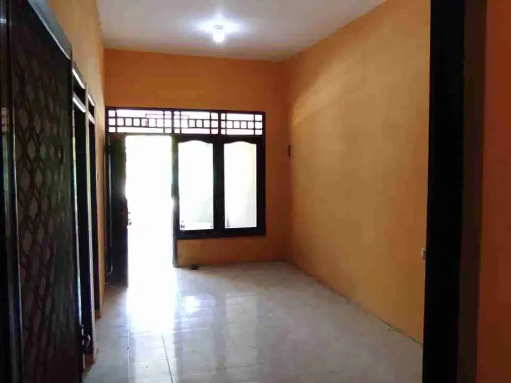Siap menanti penghuni baru!! Dijual Rumah 2 lantai Candiloka, nyaman, asri dan siap huni