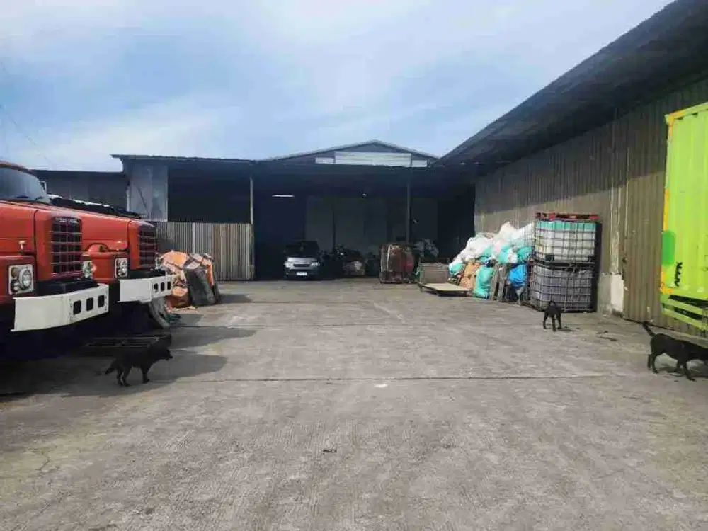 dijual murah gudang gandeng tanah 8 unit