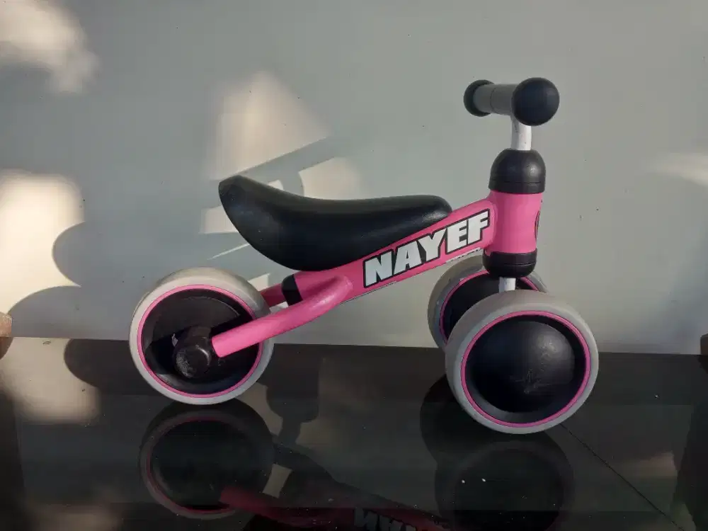 Sepeda bayi united mini bike ride on