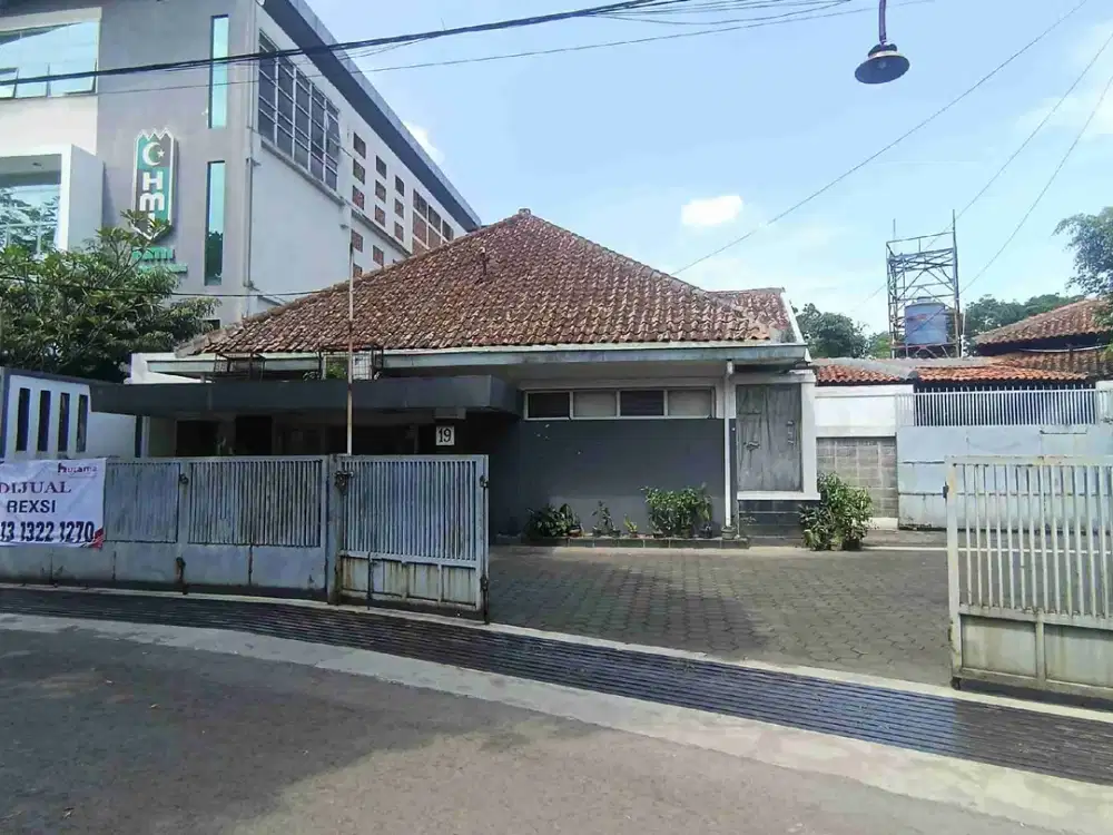 rumah luas 284 di sayap riau martadinata citarum