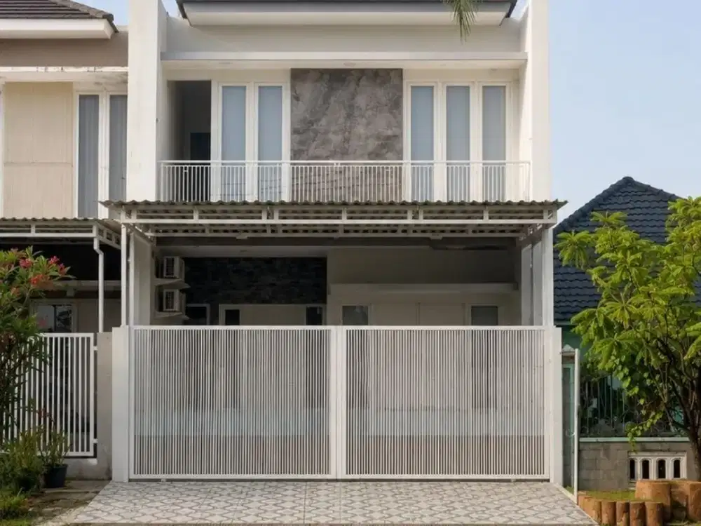 Rumah Nirwana Eksekutif , Hadap : Utara Listrik : 7.700 Watt