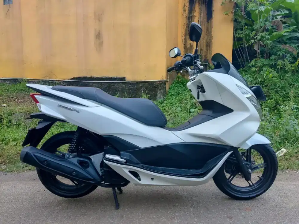 Honda PCX CBU THAILAND 2017