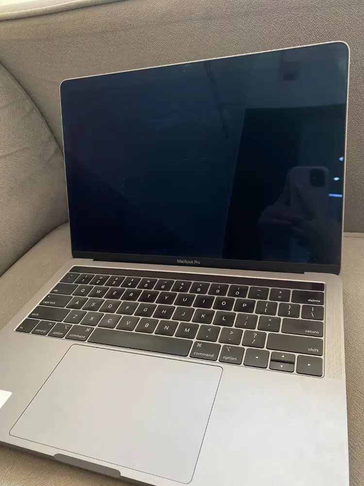 MacBook Pro 2019 Touch Bar | Intel Core i5 | RAM 8GB | SSD 512GB | 13