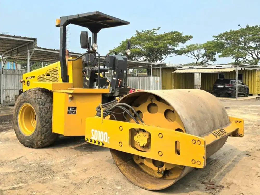 Dijual Vibro Roller Volvo SD100 Tahun 2012 - Kondisi Siap Kerja