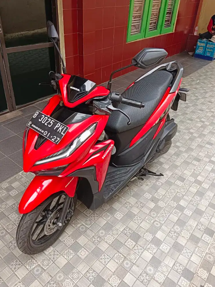 Jual motor honda vario 125 thn 2023 tgn satu