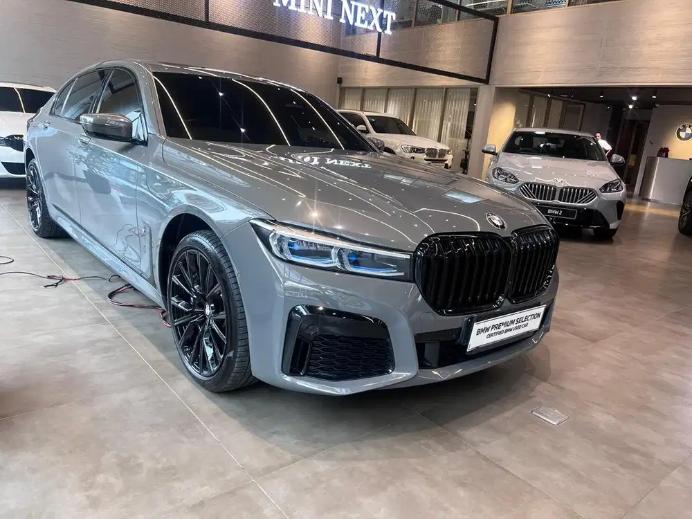 BMW 730li M SPORT 2020