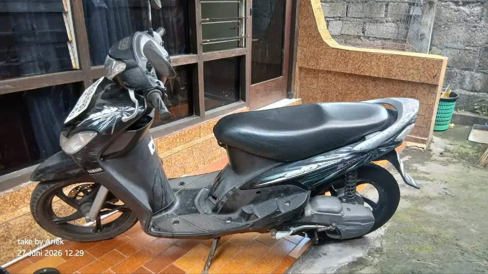Yamaha Mio Hitam Legend 2009