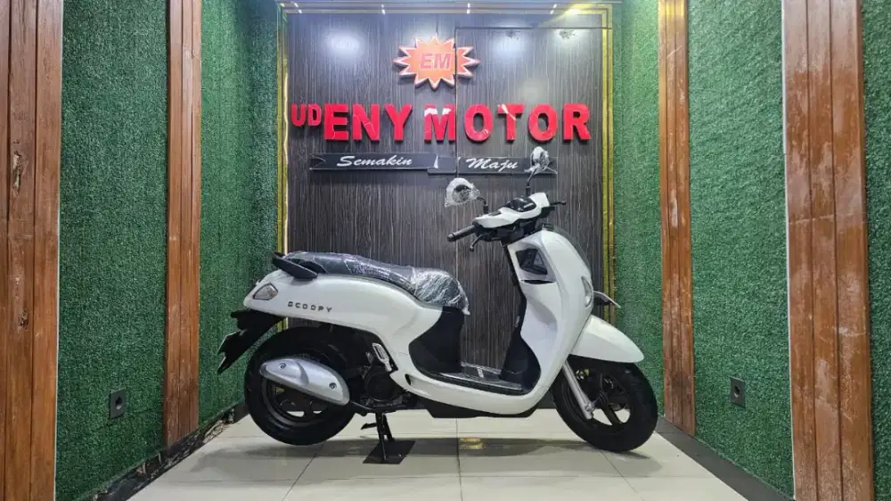 ENY MOTOR- SCOOPY PRESTIGE 2025