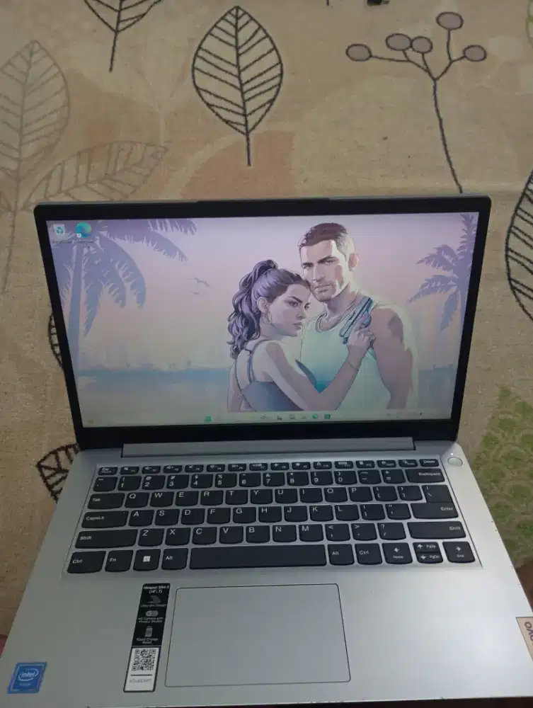 Laptop Lenovo ideaped Slim 1i N4