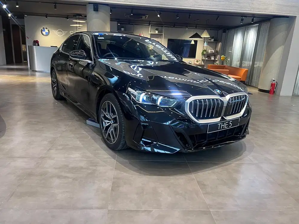BMW 520i M SPORT 2025