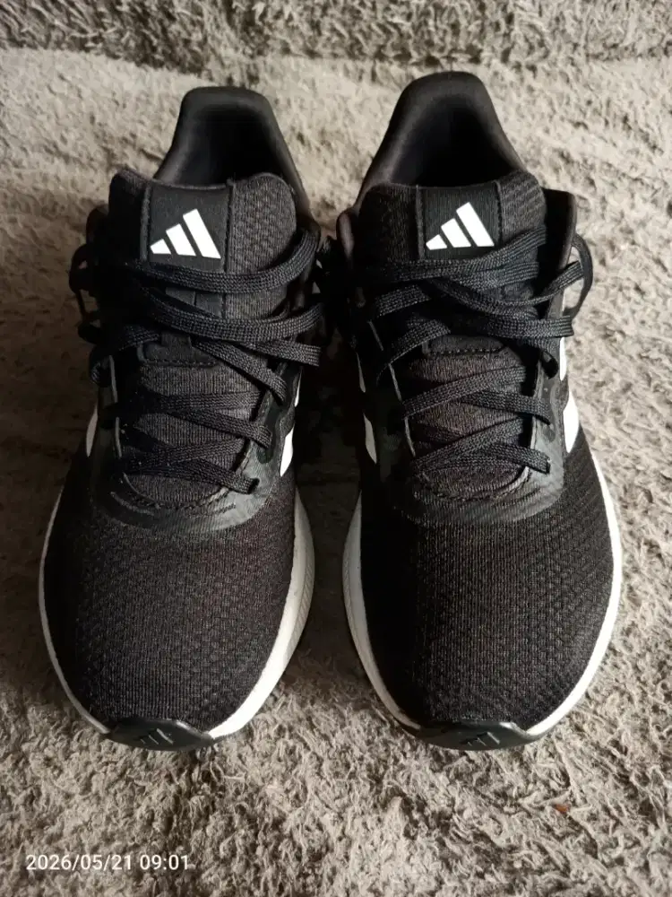Adidas Falcon 3.0 Size 43⅓ Original