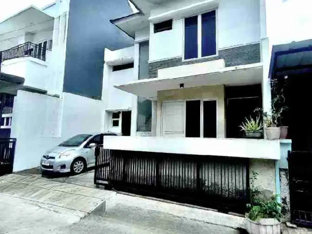 RUMAH GRAND GALAXY