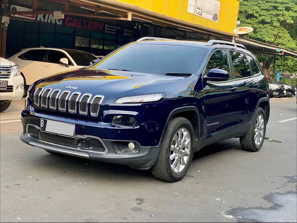 JEEP GRAND CHEROKEE 4x4 LIMITED AT 2015 BIRU