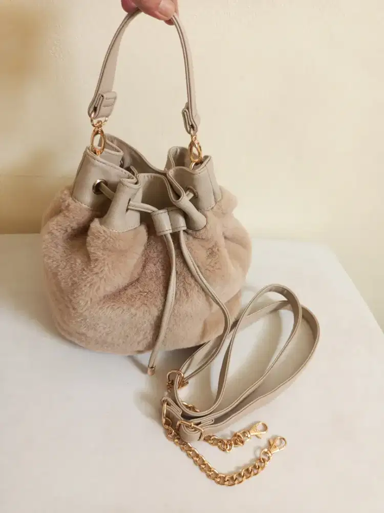 Tas Serut Bucket bulu premium 2 tali