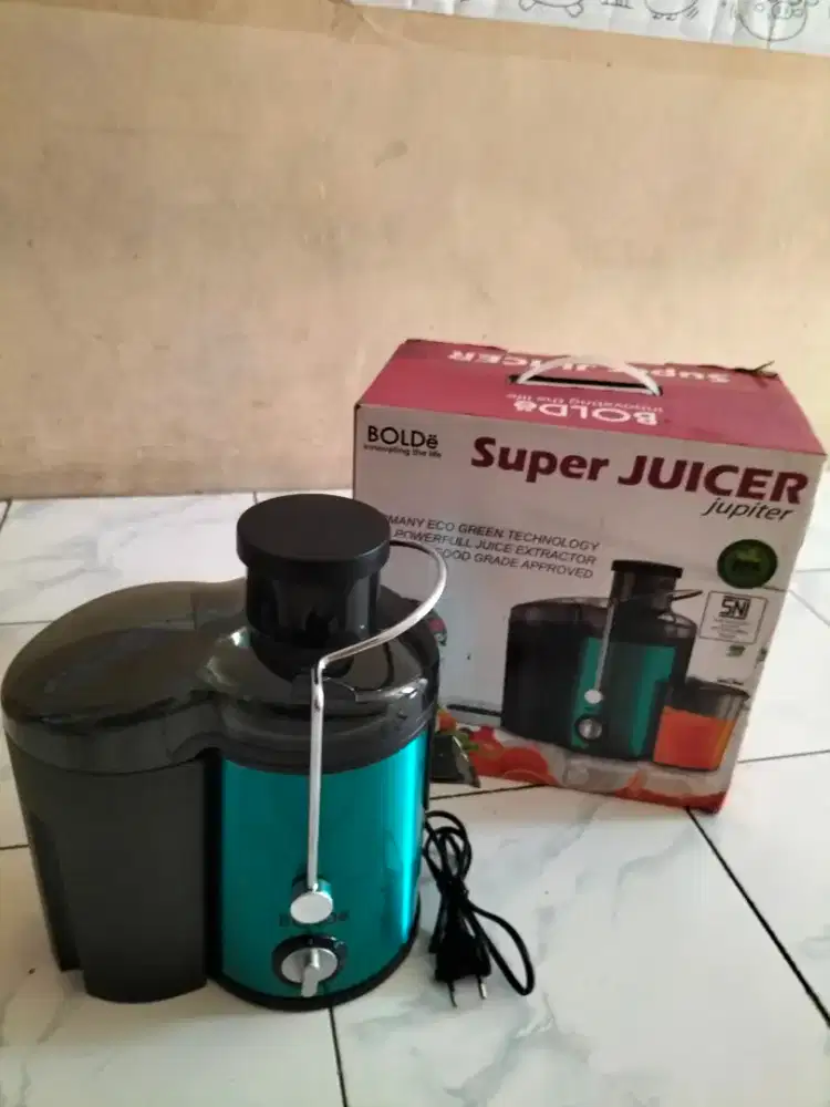 Super Juicer merek Bolde