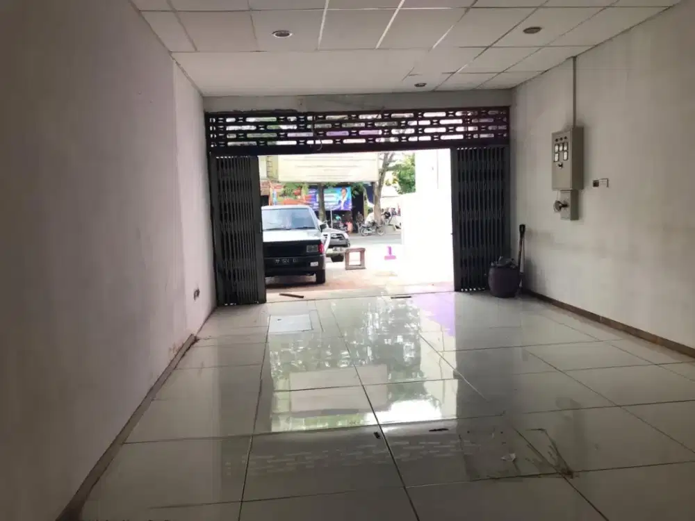 disewakan Ruko 2 Lantai di Raya Rungkut Kidul Industri Surabaya