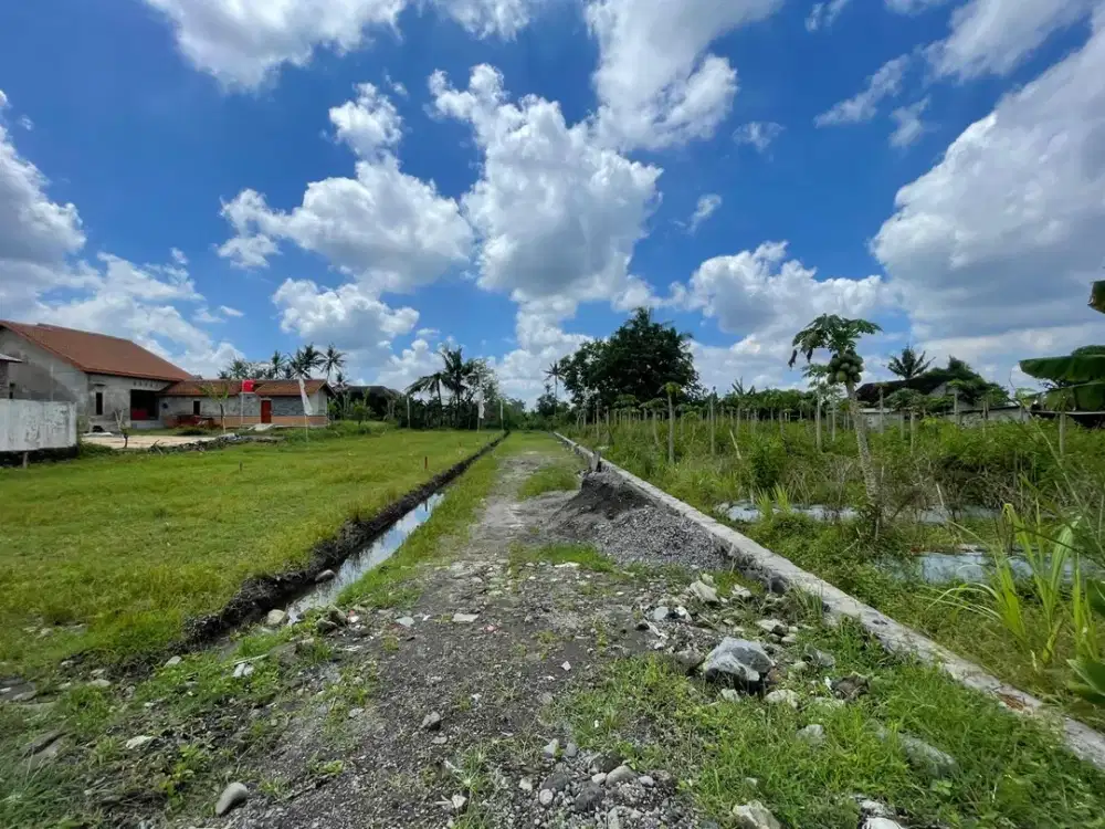 Miliki Tanah Pekarangan Siap Bangun di Jakal KM 10 - Luas 100-an m², Harga Bersahabat!