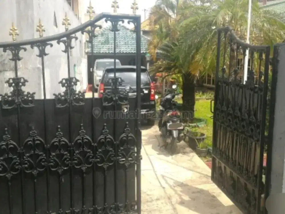 Turun Harga!! Dijual Rumah Di Utan Kayu, Jakarta Timur