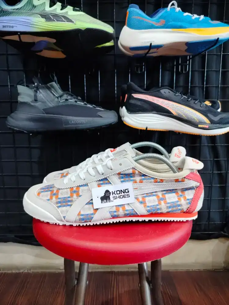 SEPATU ONIITSK TGR X DOITMOUNG MEXICO GG HAND MOVEN