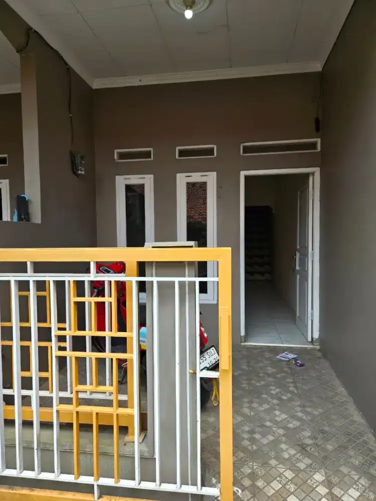 Rumah kontrakan 2lt