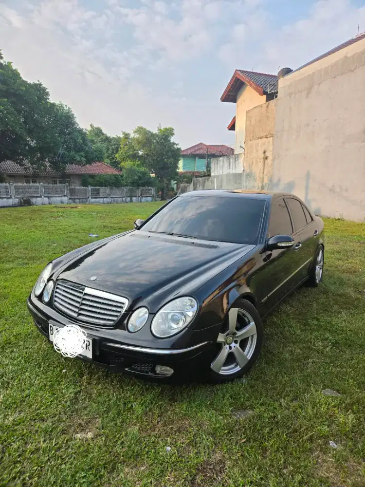 DIJUAL Koleksi Pribadi -
Mercy W211 V6 E240 Elegance - 2004 A/T