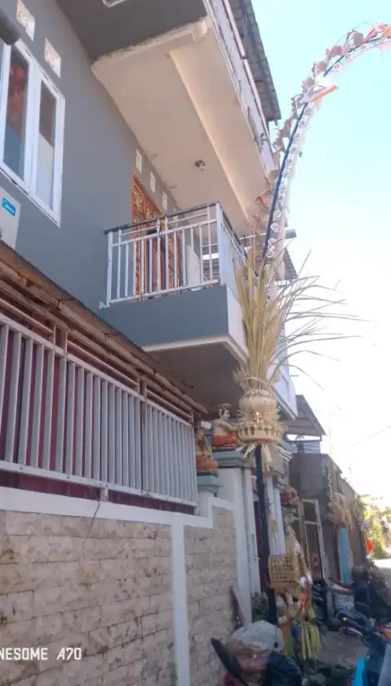 Jual rumah 3 lantai di Jl A Yani Utara Denpasar Bali