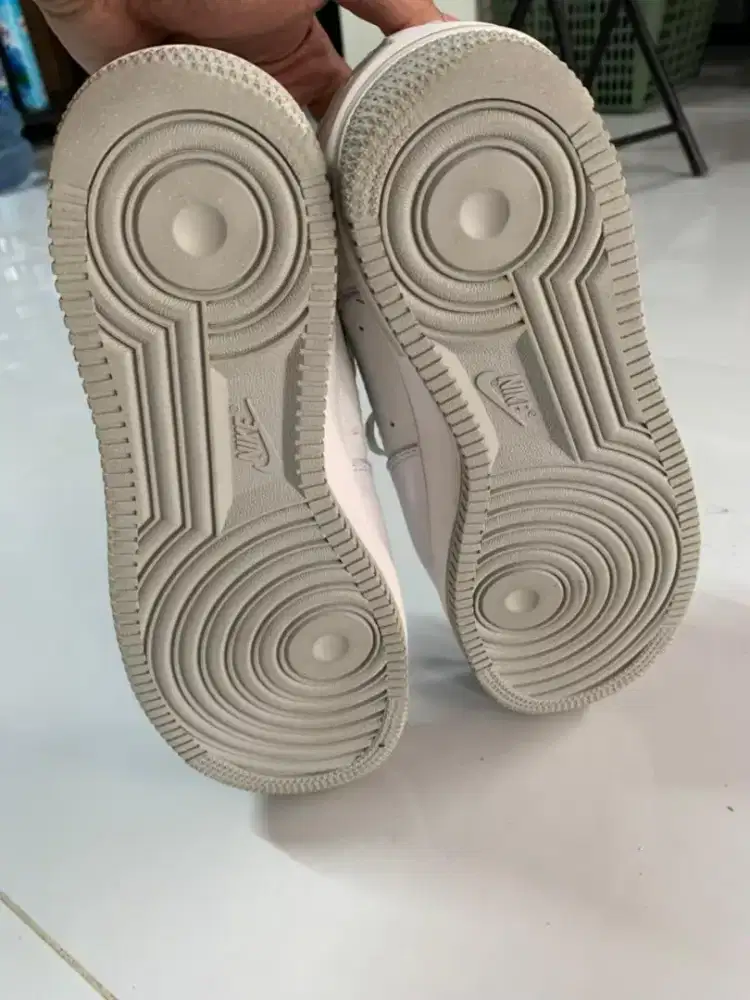 Nike LV Size 42