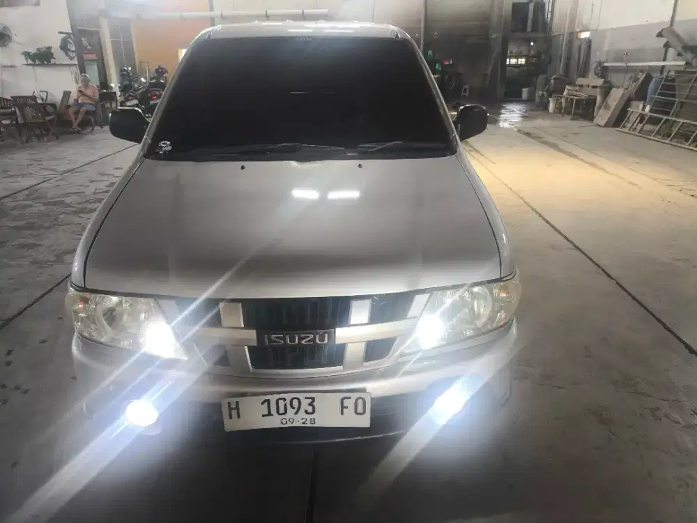 Jual Isuzu Panther Kapsul 2012