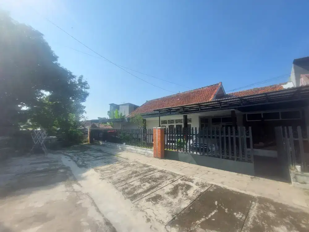 NEGO SAMPAI DEAL! Rumah Luas 450 m² Cicendo Dekat Tol Pasteur